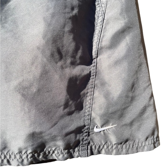 Nike Swim Shorts Size XL - Picture 2 of 7